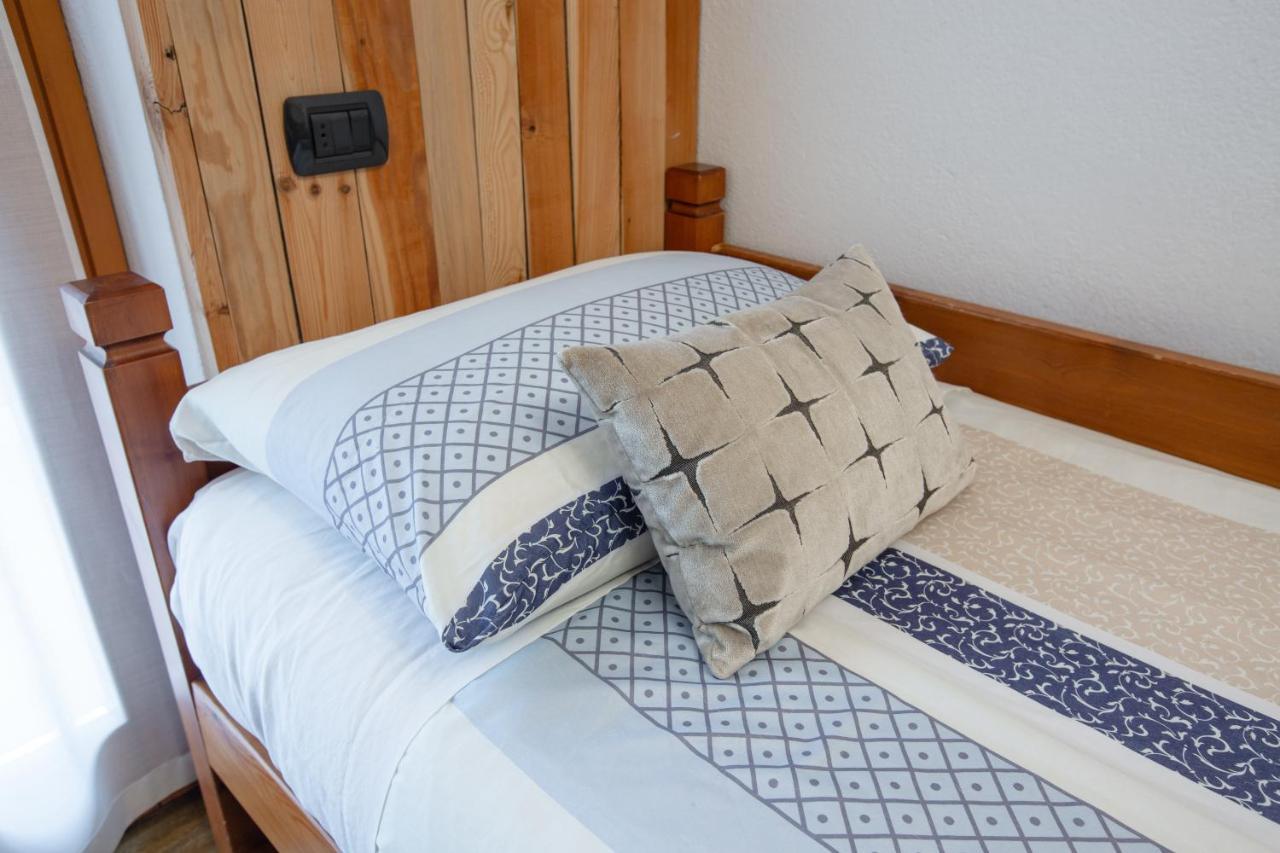 Hotel Biancospino Lanzada Экстерьер фото