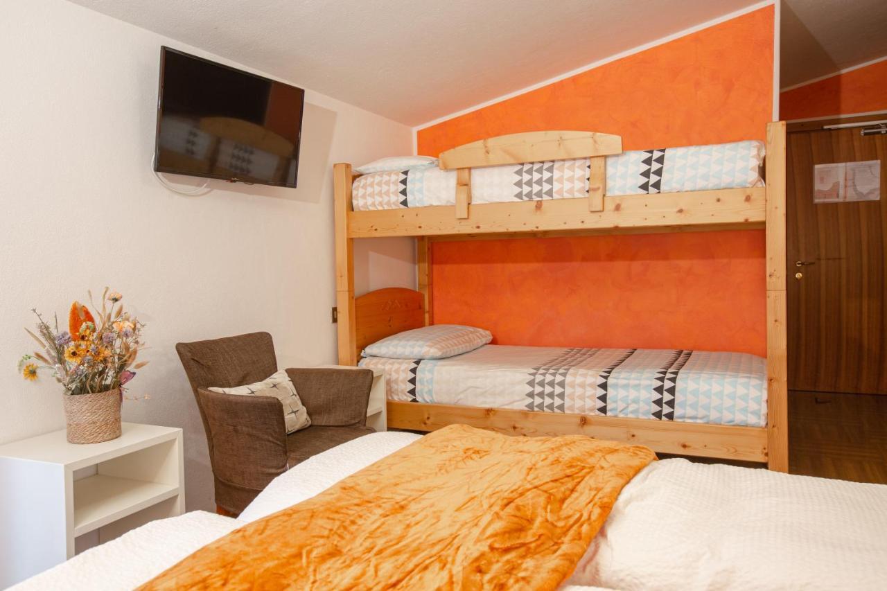 Hotel Biancospino Lanzada Экстерьер фото
