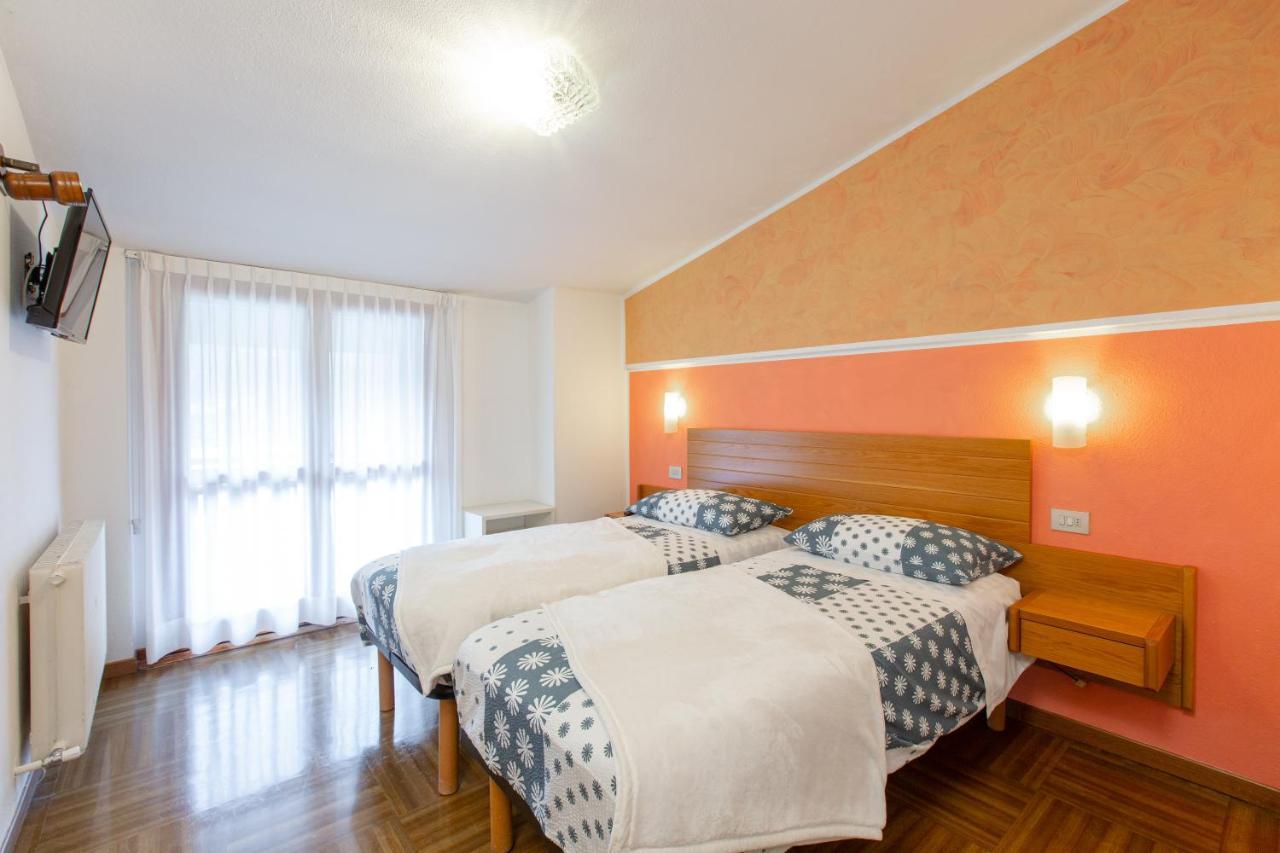 Hotel Biancospino Lanzada Экстерьер фото