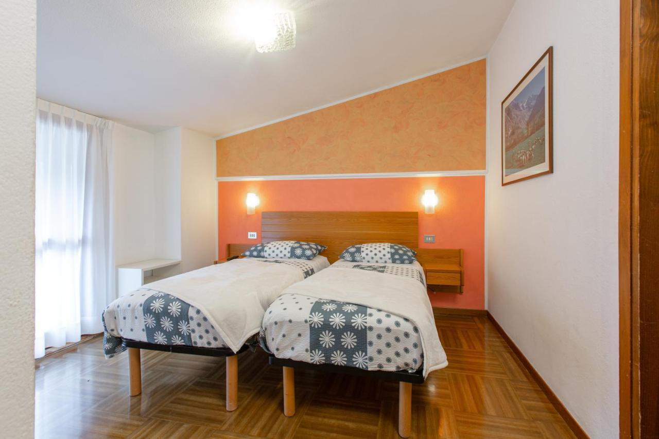 Hotel Biancospino Lanzada Экстерьер фото